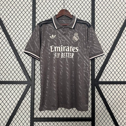 Maillot 24/25 Real Madrid Away